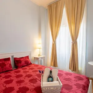 Apartment La Casa In Fiore, Rome