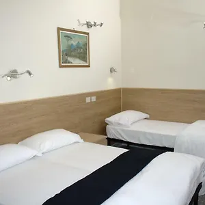 Pensionat In Da Sara, Rom
