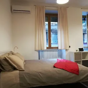 Apartamento Metro Furio Camillo, Roma